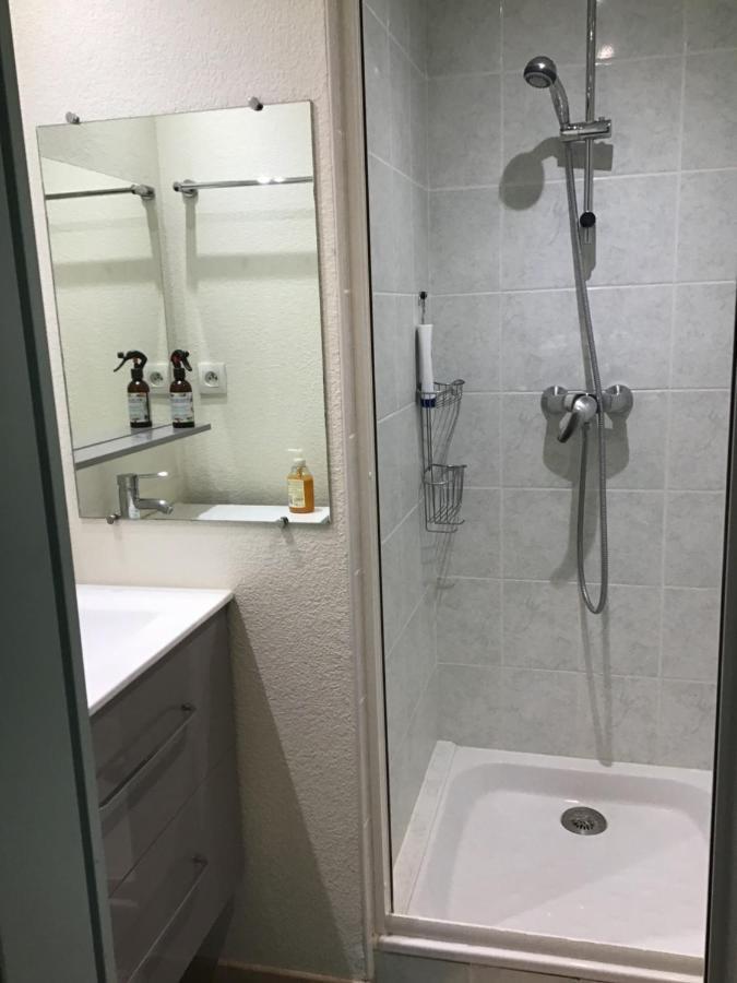 Superbe Appartement A Uzes Avec Place De Parking Εξωτερικό φωτογραφία