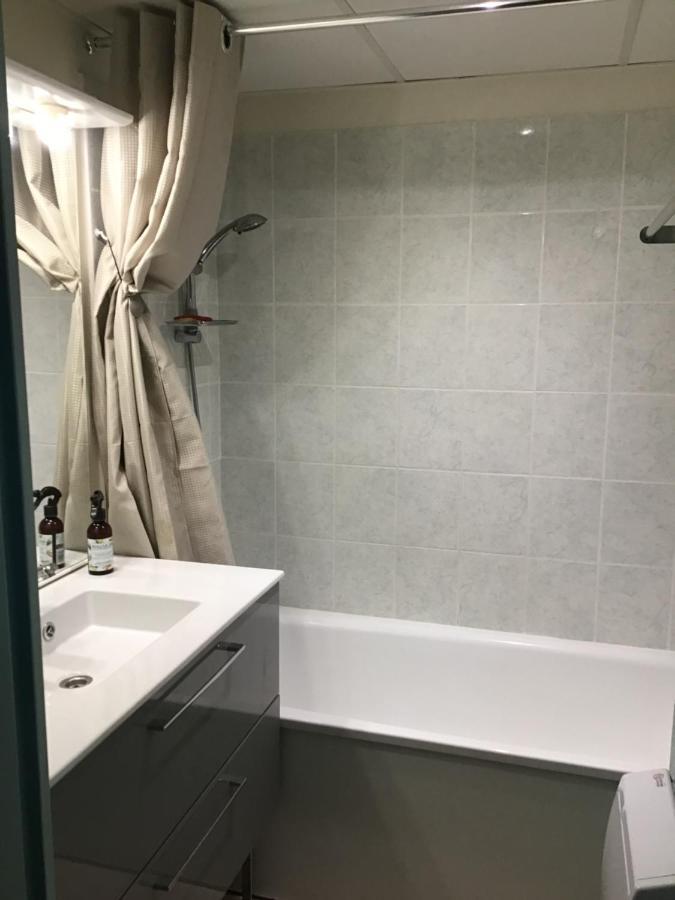 Superbe Appartement A Uzes Avec Place De Parking Εξωτερικό φωτογραφία
