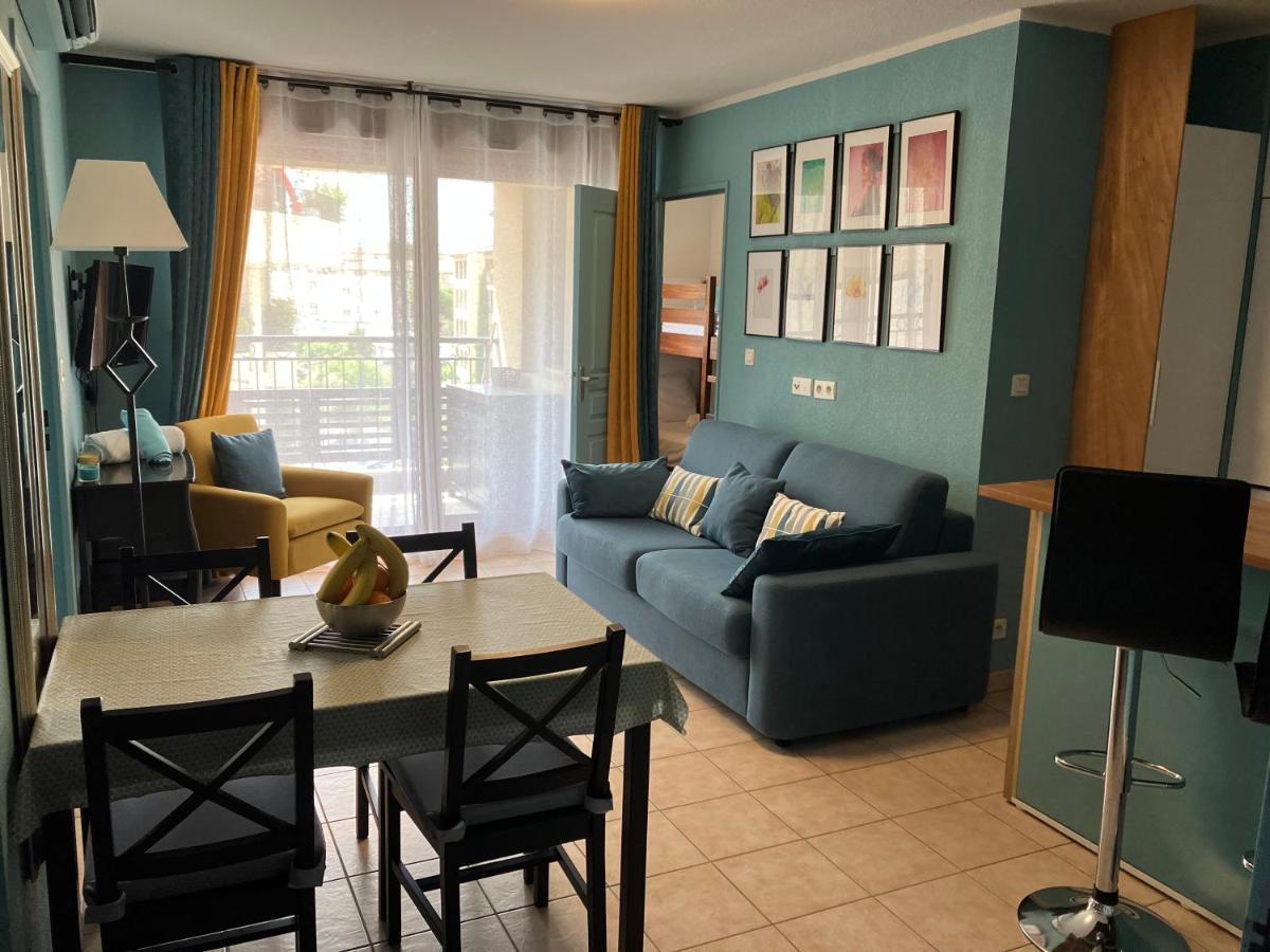Superbe Appartement A Uzes Avec Place De Parking Εξωτερικό φωτογραφία