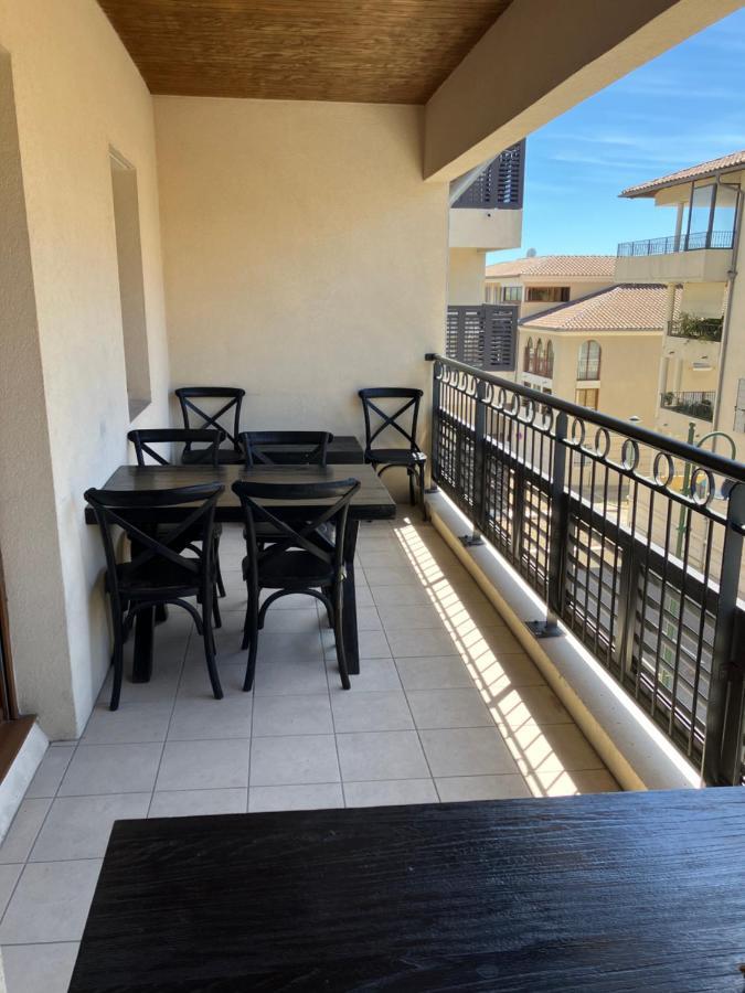 Superbe Appartement A Uzes Avec Place De Parking Εξωτερικό φωτογραφία