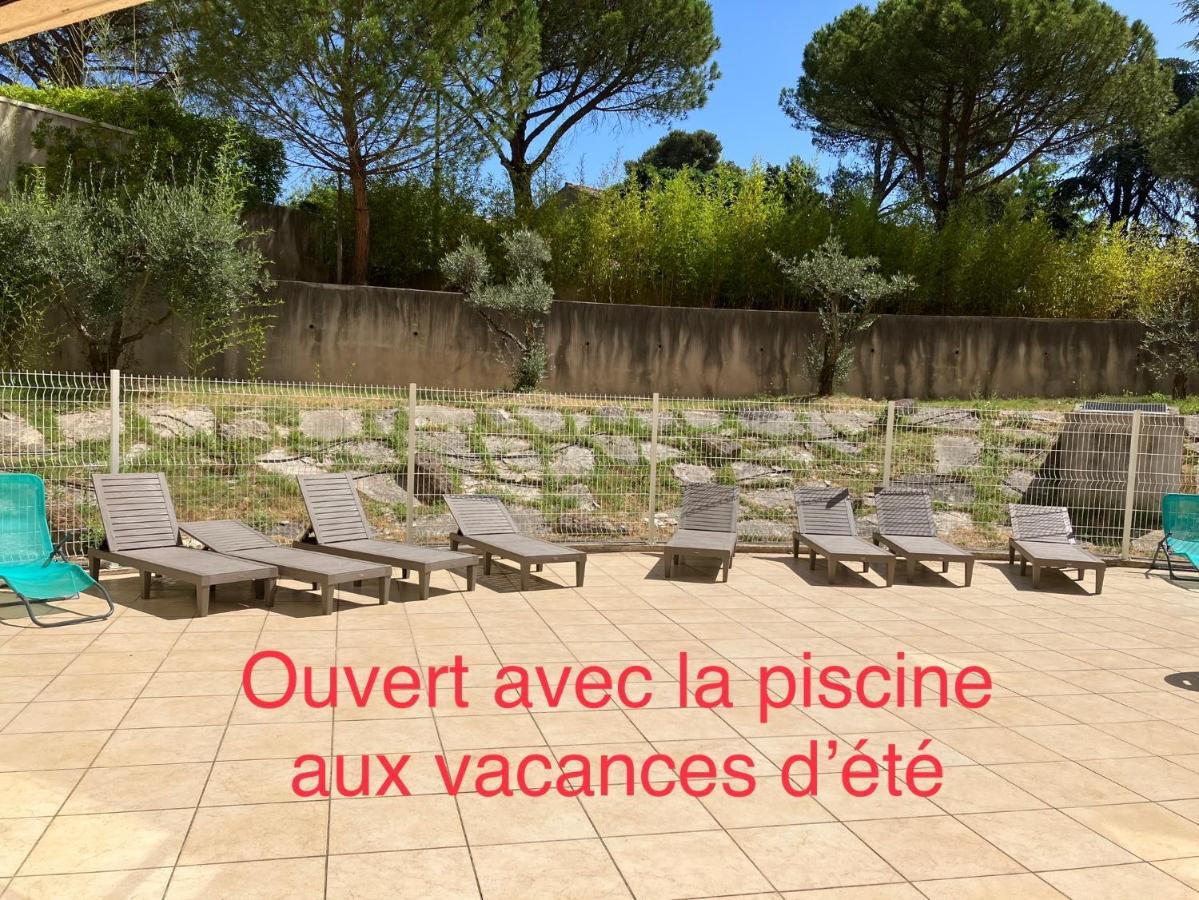 Superbe Appartement A Uzes Avec Place De Parking Εξωτερικό φωτογραφία